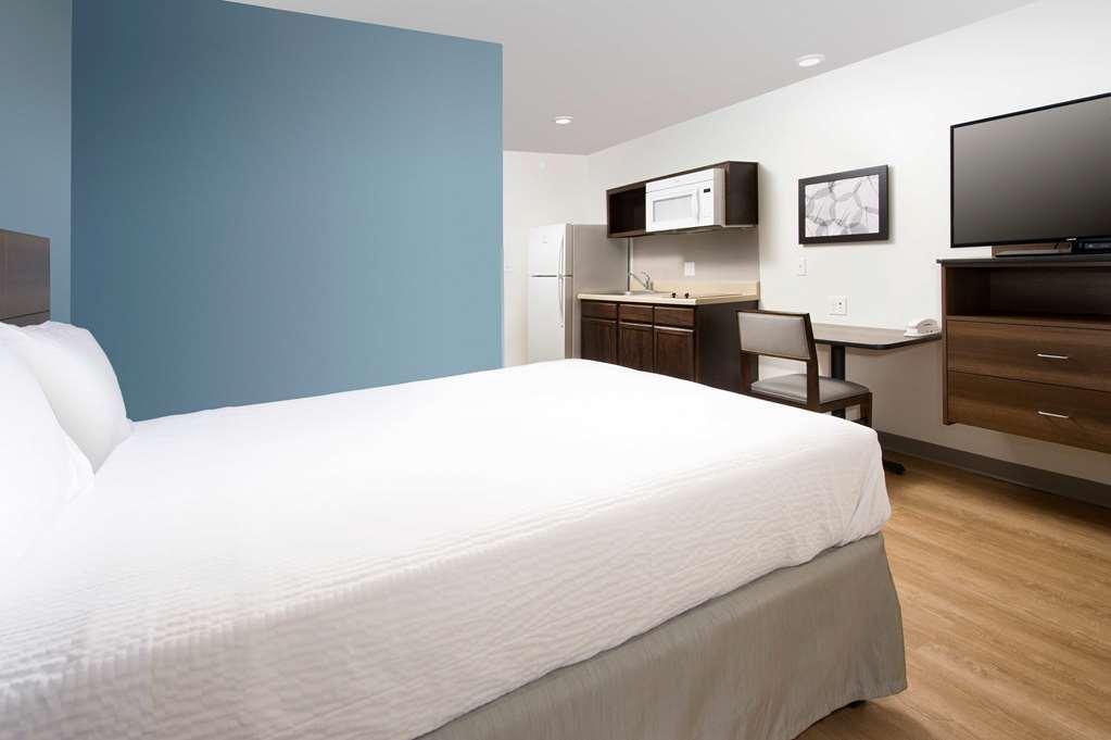 Woodspring Suites Providence Zimmer foto