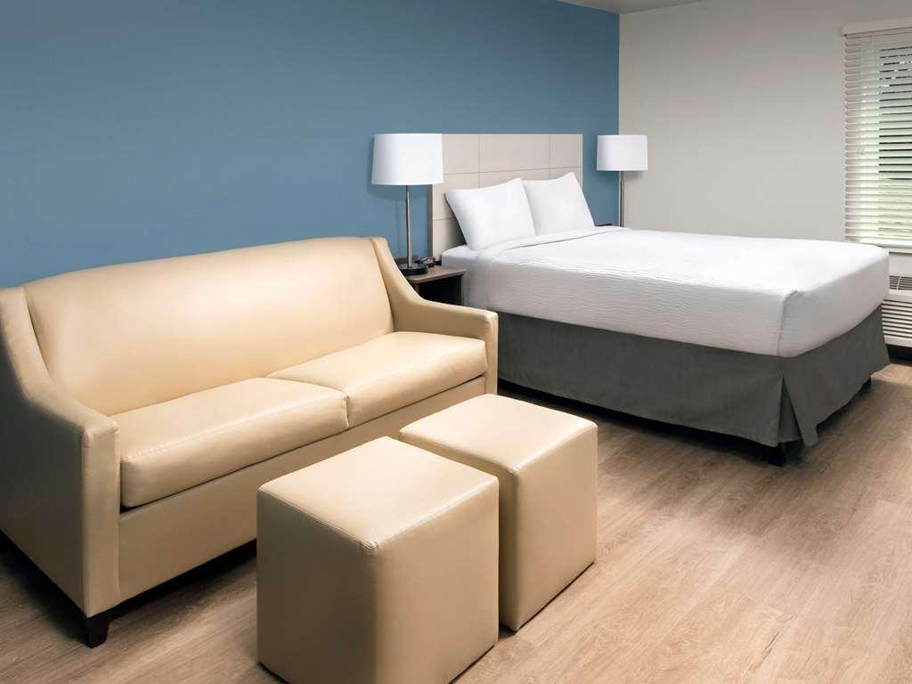 Woodspring Suites Providence Zimmer foto